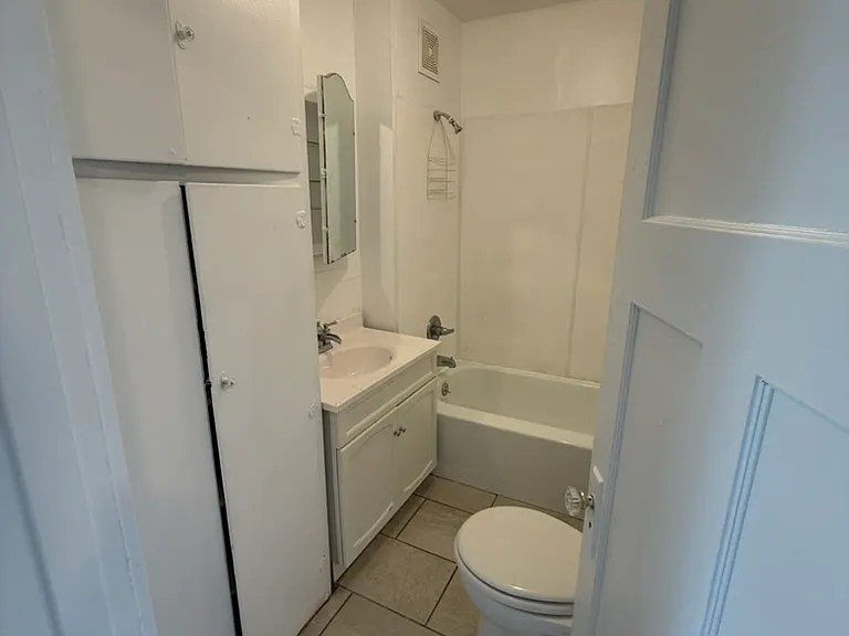 1897 Clarke Dr #1 — Photo 7