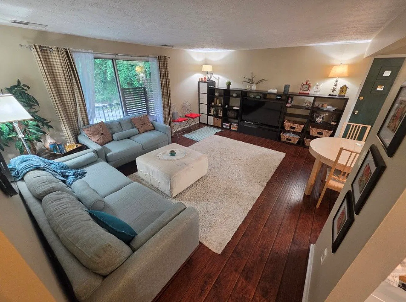 3 Stratford Dr — Photo 3