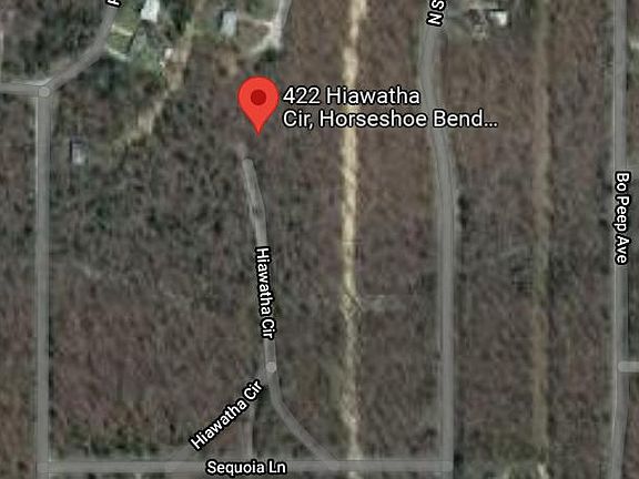 5th image of 422 Hiawatha Cir