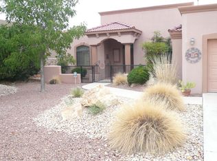 2010 El Presidio Dr, Las Cruces, NM 88011