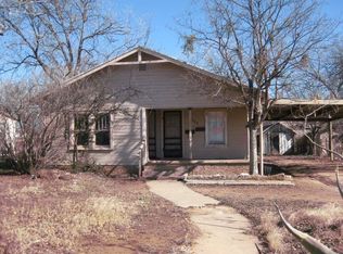 406 N 9th St, Ballinger, TX 76821
