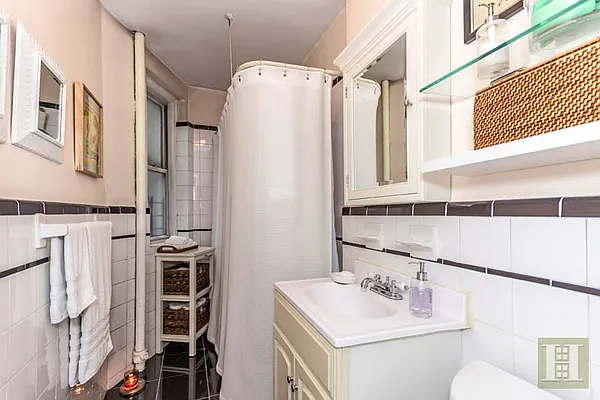 Sold by Halstead Real Estate | media 14