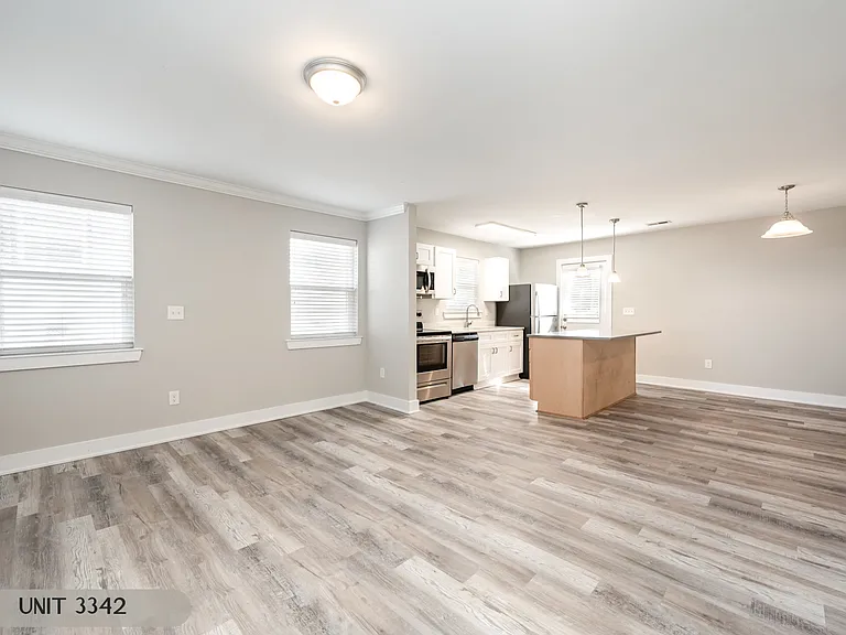 3340 Washburn Ave — Photo 19