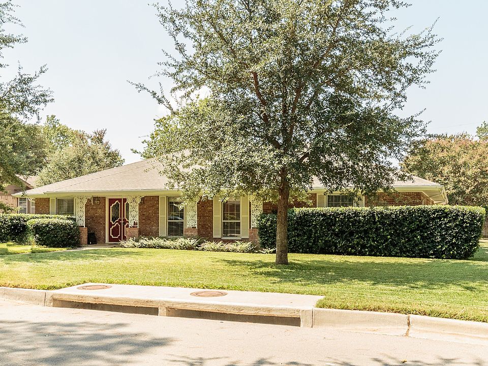 1st image of 2008 Alamo Dr