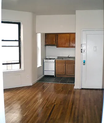 Rented by City Connections Realty | media 22