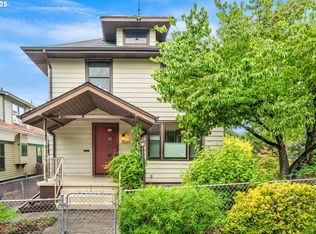 2889 SE Woodward St, Portland, OR 97202