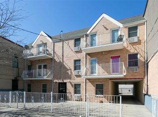 5441 Arnold Ave, Flushing, NY 11378