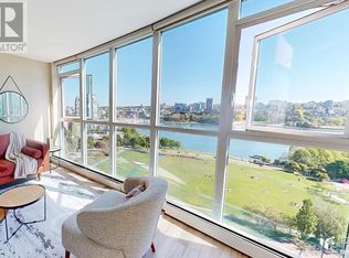 388 Drake St #1602, Vancouver, BC V6B6A8