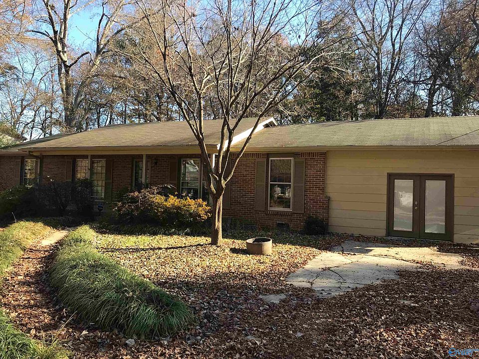 1st image of 518 Seaborn Dr NW