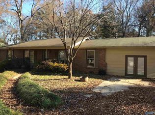 518 Seaborn Dr NW, Huntsville, AL 35806