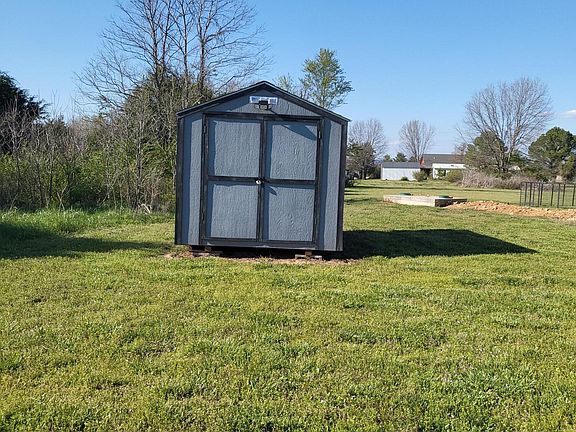2nd image of 29209 Farm Road 1218