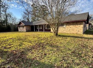 307 Englewood Dr, Lufkin, TX 75901