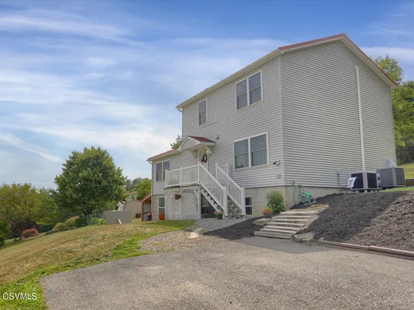 96 Mutchler Rd, Danville, PA 17821