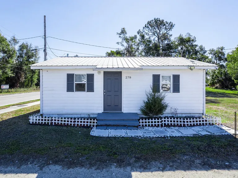 278 NE Ark Pl — Photo 28