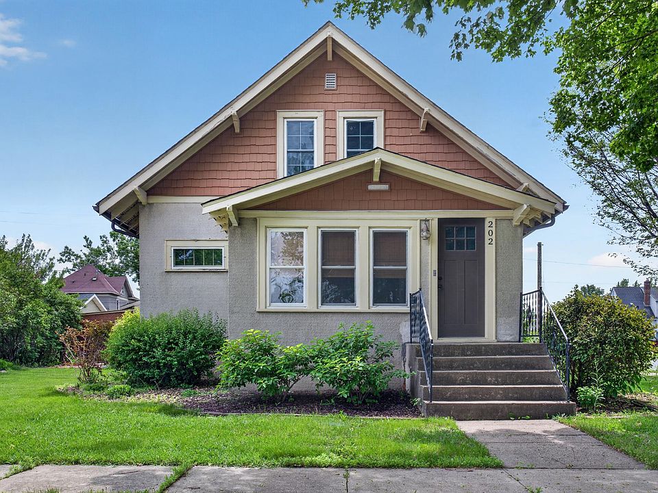 1st image of 202 E Alden St