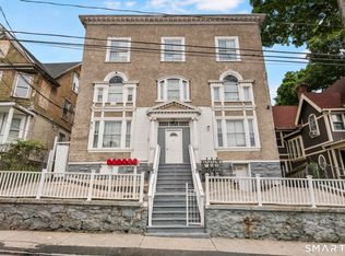 134 Chestnut Ave, Waterbury, CT 06710