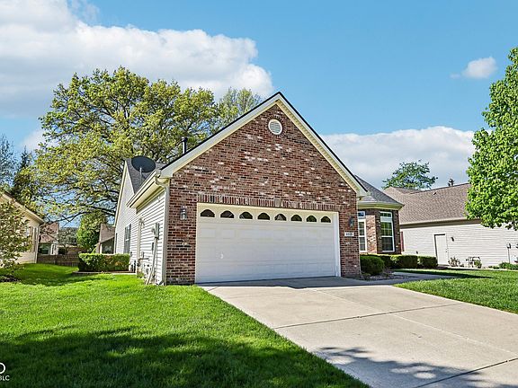 2nd image of 6929 Willow Pond Dr