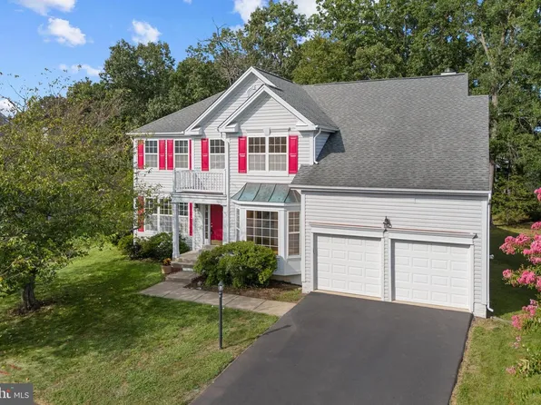 8259 Tall Timber Dr, Gainesville, VA 20155