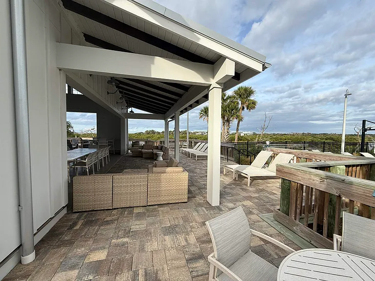 209 Leeward Island Dr — Photo 17