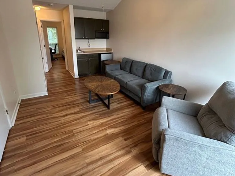 1336 Bradley Dr — Photo 17