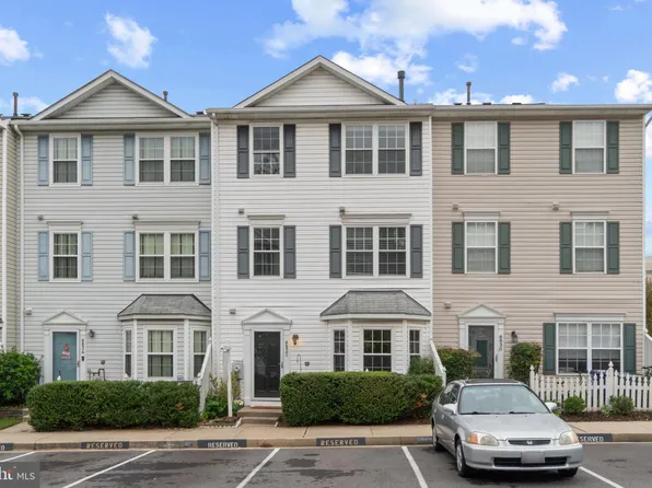 8832 Goose Landing Cir, Columbia, MD 21045