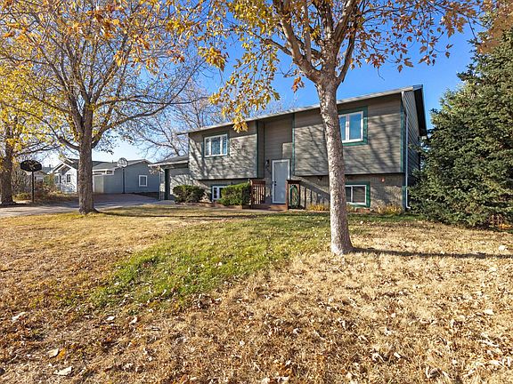 3rd image of 4908 Saratoga Dr