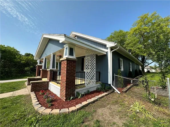 79 S Franklin St, Kingston, MO 64650