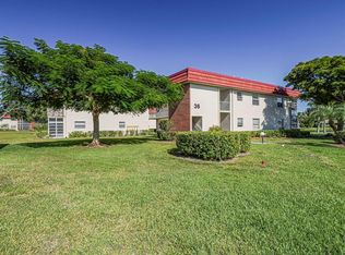 36 Pine Arbor Ln APT 202, Vero Beach, FL 32962