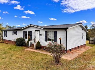 329 Lindsey Farm Rd, Stony Point, NC 28678