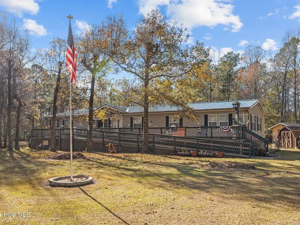 221 Donnie Davis Road, Williston, NC 28579