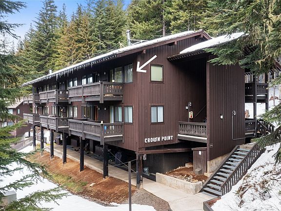 4th image of 33613 E Crystal Mountain Boulevard #524