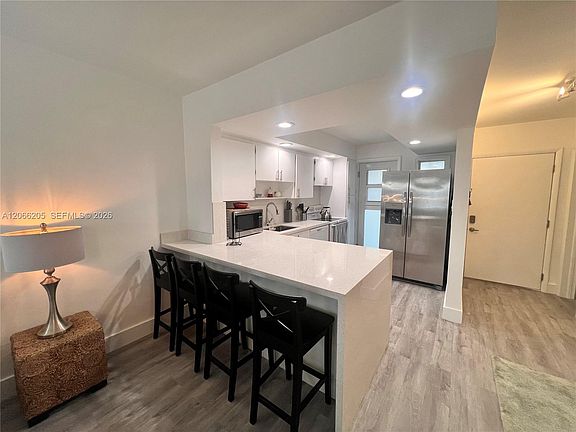 4th image of 240 Galen Dr APT 302