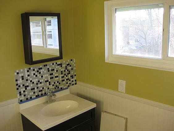 4th image of 407 S 5th St #1