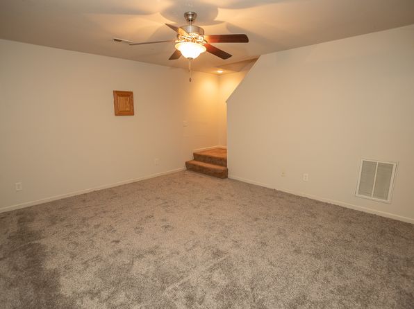 941 Ashley Dr #B
