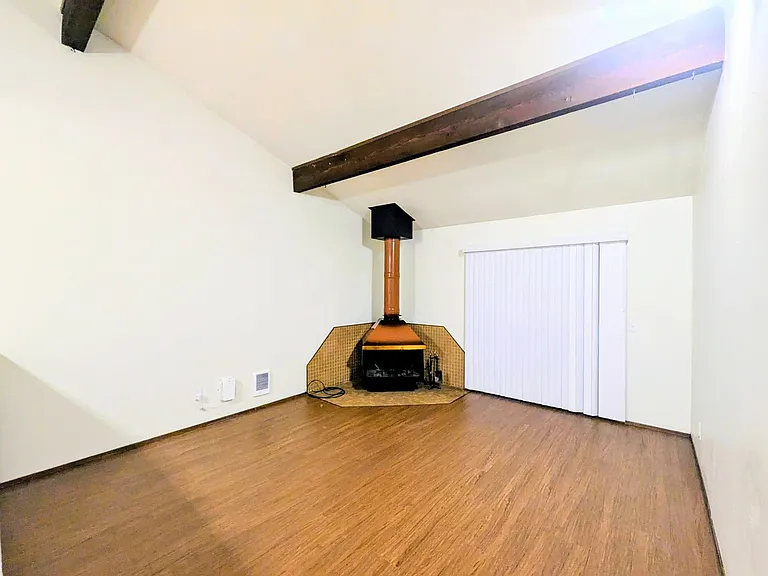 233 Dorn Ave #1 — Photo 5