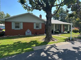 4072 N Hornady Park Ln, Petersburg, IN 47567