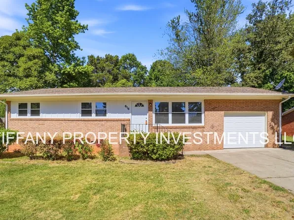 616 Dixie Dr, Mooresville, NC 28115
