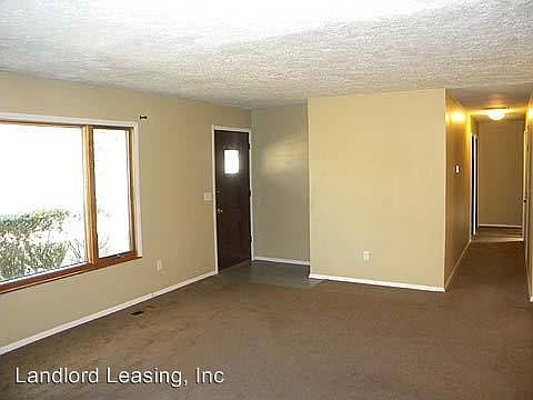 3rd image of 34779 Leslie Ave