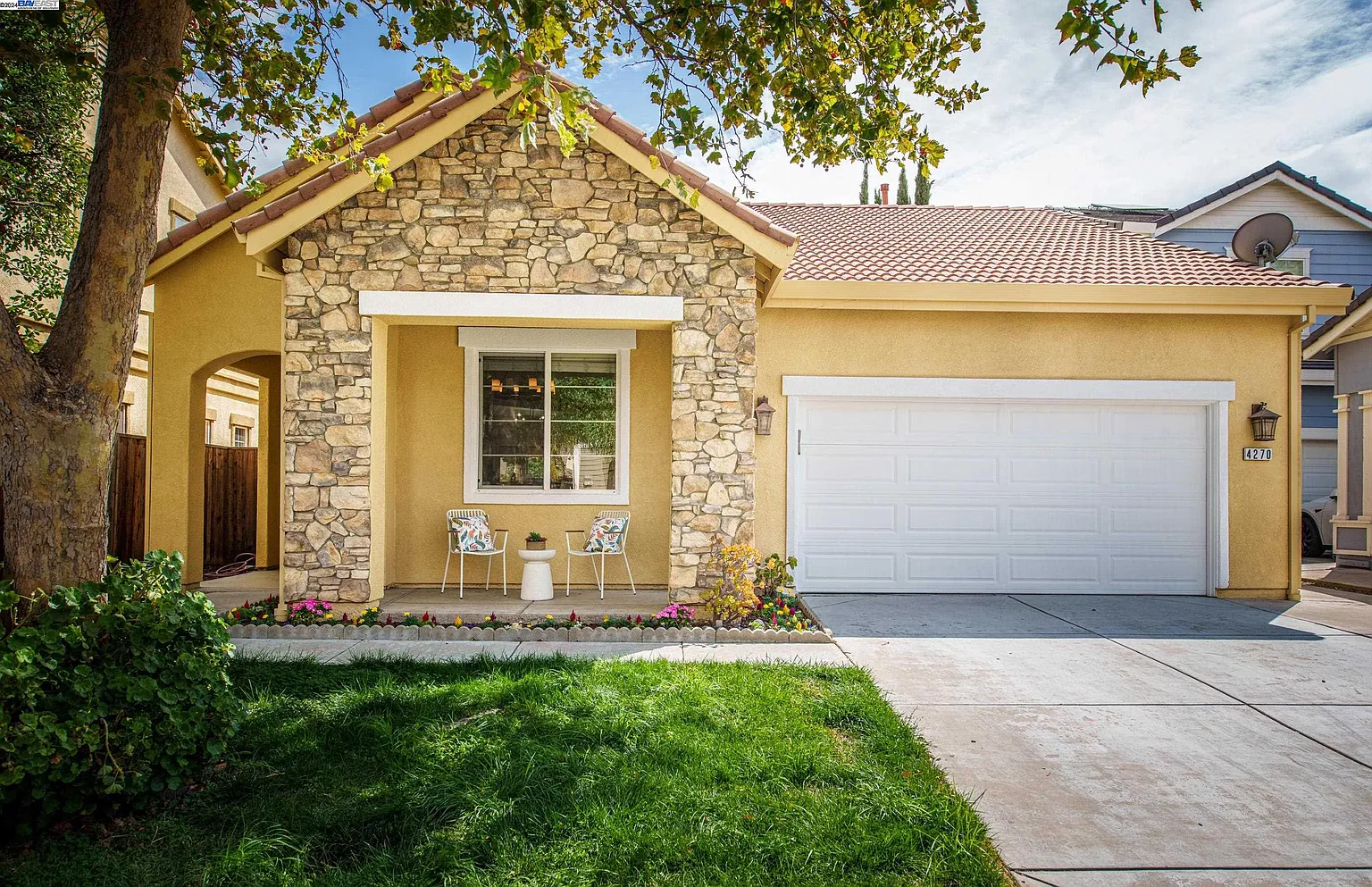 4270 Cherry Blossom Ln photo 1