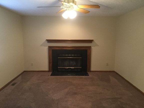 3rd image of 2111 Deveron Ln