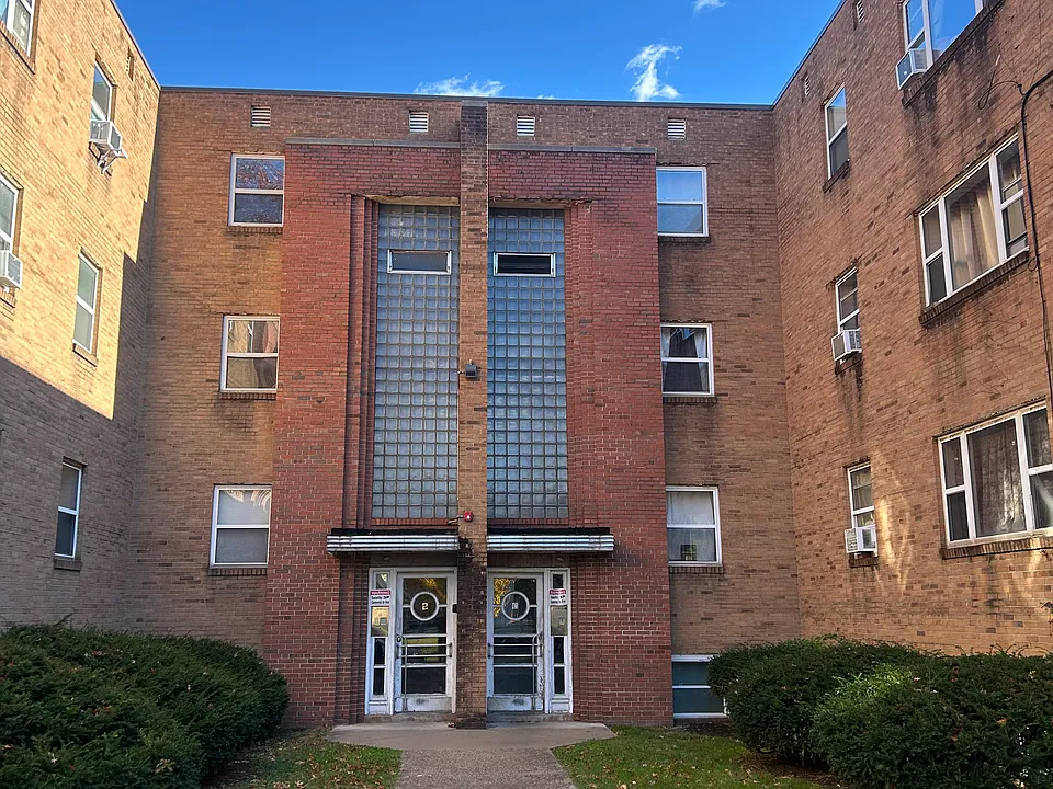 Devonshire Apartments
