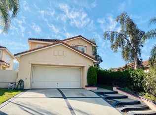 896 Calle Canta, Glendale, CA 91208