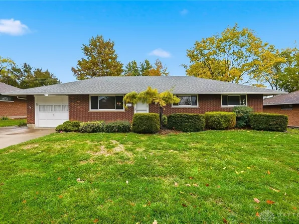 257 Ironwood Dr, Dayton, OH 45449