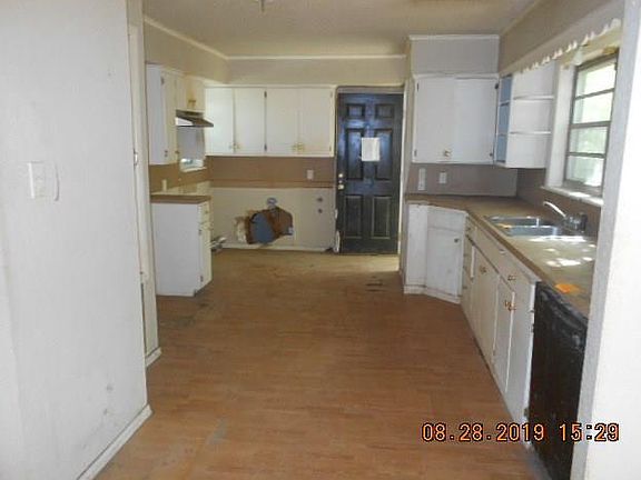 2nd image of 611 N 20th St