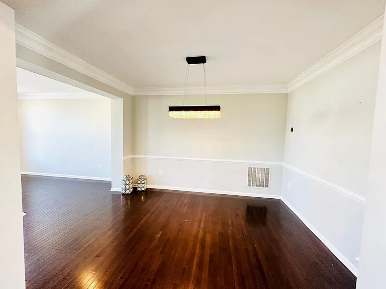 43173 Mitcham Sq — Photo 4