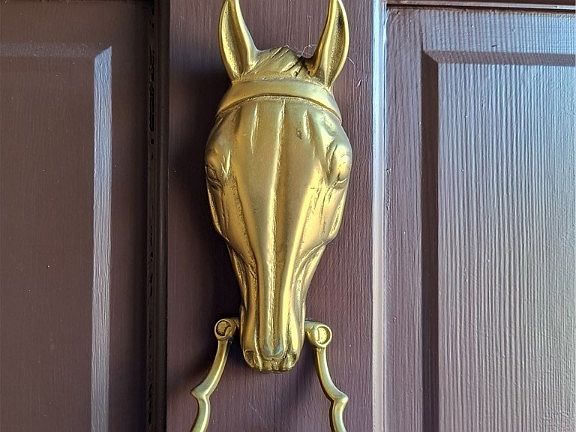 4th image of 9913 Graves Rd