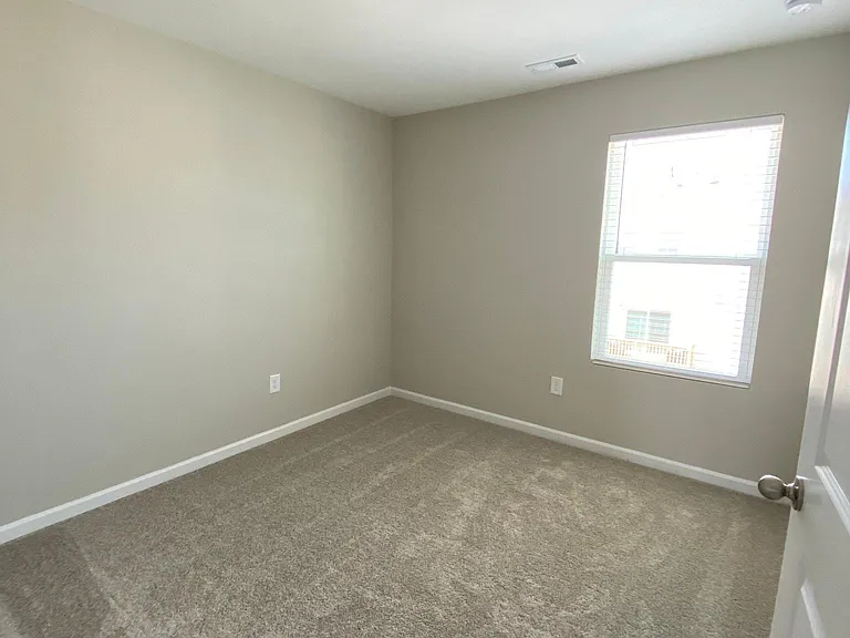 221 Adobe Pl — Photo 14