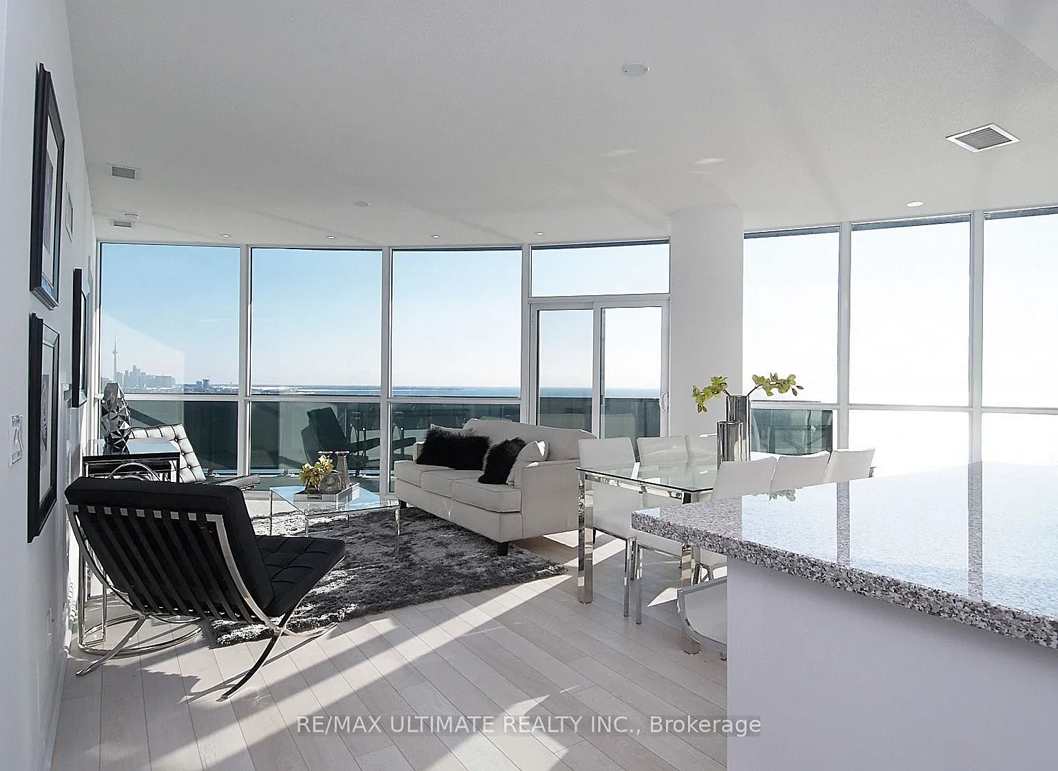 3 bed, $4,500 — Photo 4