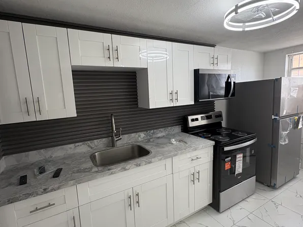 2519 SW 9th St, Miami, FL 33135
