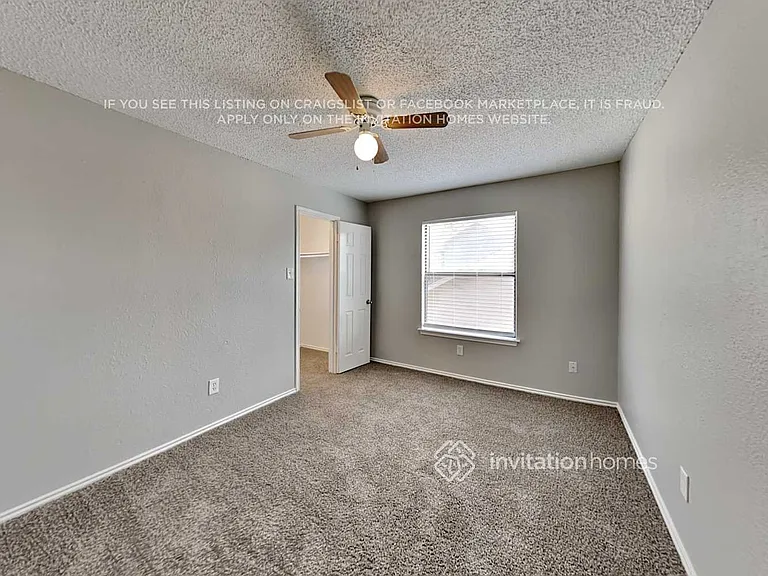 2317 Roanoke Cir — Photo 13